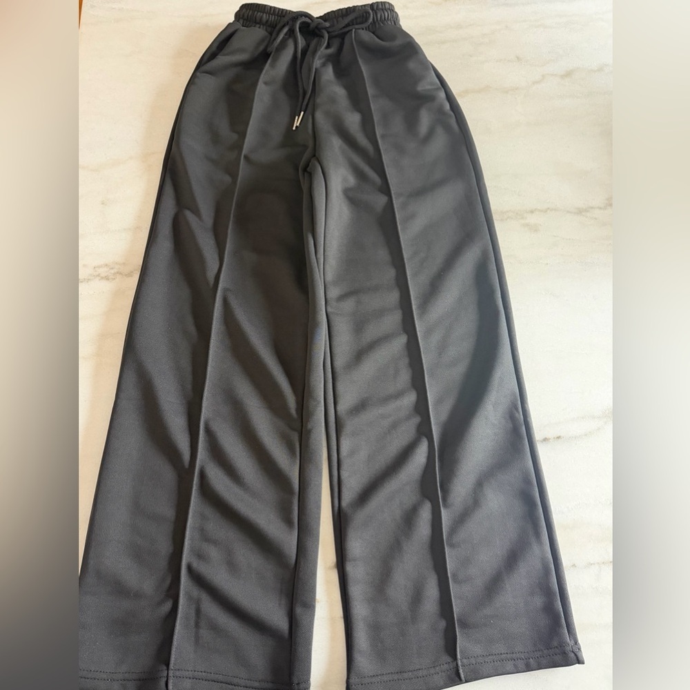 SHEIN Woman’s Black Drawstring Pants